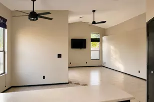 8228 W Palmaire Ave, Glendale, AZ 85303 - Photo 9