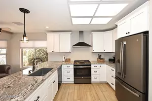 14641 W Ravenswood Dr, Sun City West, AZ 85375 - Photo 15