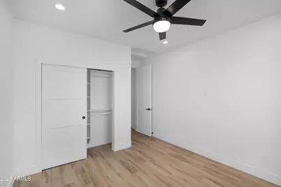 25778 W Peakview Road, Wittmann, AZ 85361 - Photo 19
