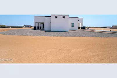 25778 W Peakview Road, Wittmann, AZ 85361 - Photo 33