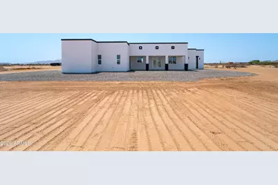 25778 W Peakview Road, Wittmann, AZ 85361 - Photo 35