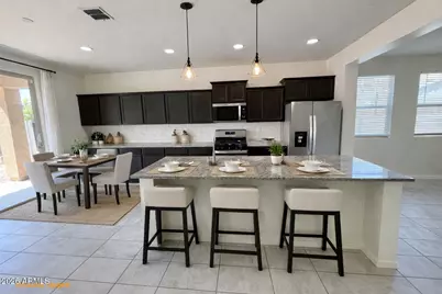 10231 W Southgate Avenue, Tolleson, AZ 85353 - Photo 7