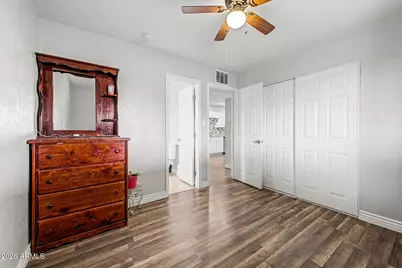 5827 W Montecito Avenue, Phoenix, AZ 85031 - Photo 13