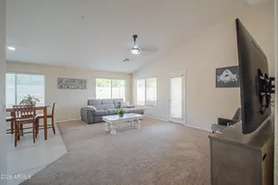 42539 W Bunker Dr, Maricopa, AZ 85138 - Photo 21