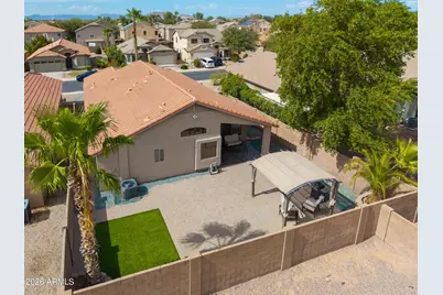42539 W Bunker Drive, Maricopa, AZ 85138 - Photo 5