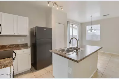 6616 W Johnson Street W, Phoenix, AZ 85043 - Photo 9