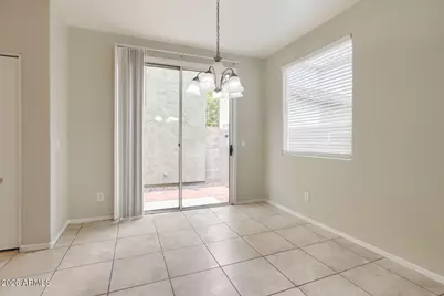 6616 W Johnson Street W, Phoenix, AZ 85043 - Photo 9