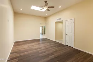 13629 N Del Webb Blvd, Sun City, AZ 85351 - Photo 7