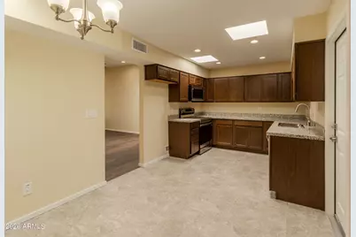 13629 N Del Webb Boulevard, Sun City, AZ 85351 - Photo 11