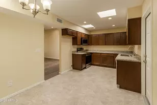 13629 N Del Webb Blvd, Sun City, AZ 85351 - Photo 11