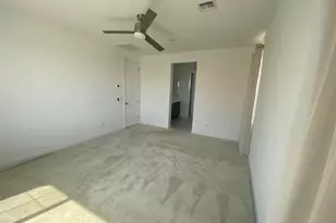 823 W Gail Dr, Chandler, AZ 85225 - Photo 13