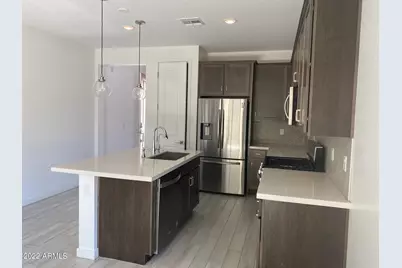 823 W Gail Drive, Chandler, AZ 85225 - Photo 7