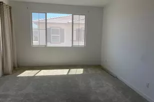 823 W Gail Dr, Chandler, AZ 85225 - Photo 15