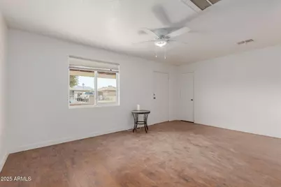 3622 W Sunland Avenue, Phoenix, AZ 85041 - Photo 5