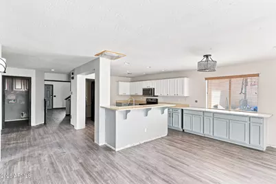 15410 N 170th Lane, Surprise, AZ 85388 - Photo 11