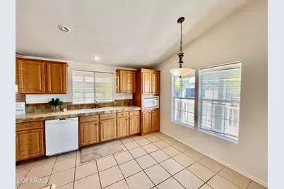 10960 N 67th Avenue #94, Glendale, AZ 85304 - Photo 7