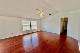 10960 N 67th Ave, Glendale, AZ 85304 - Photo 13