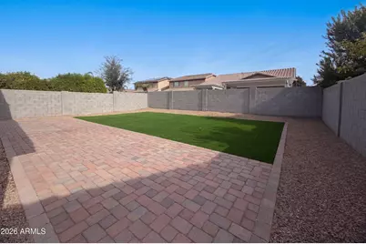 810 W Whistling Thorn Avenue, San Tan Valley, AZ 85140 - Photo 15