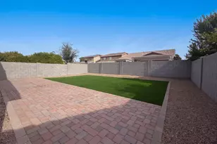 810 W Whistling Thorn Ave, San Tan Valley, AZ 85140 - Photo 15