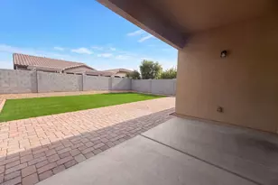 810 W Whistling Thorn Ave, San Tan Valley, AZ 85140 - Photo 17