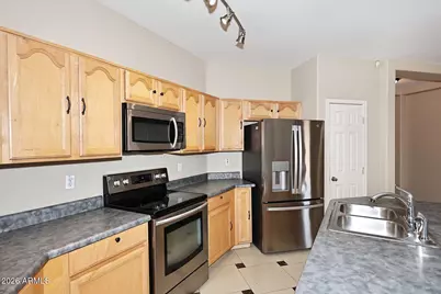 14833 W Charter Oak Road, Surprise, AZ 85379 - Photo 7