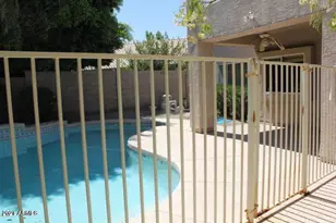 445 W Pecan Pl, Tempe, AZ 85284 - Photo 27
