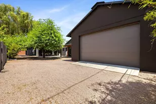 1115 E Weldon Ave, Phoenix, AZ 85014 - Photo 35