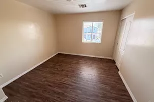 17402 N 19th Ave, Phoenix, AZ 85023 - Photo 11