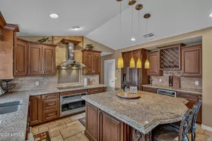 15470 N 87th Dr, Peoria, AZ 85382 - Photo 23