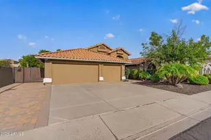 15470 N 87th Dr, Peoria, AZ 85382 - Photo 1