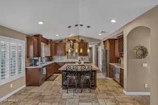 15470 N 87th Dr, Peoria, AZ 85382 - Photo 19