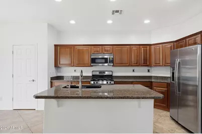 3822 W Adamanda Court, Phoenix, AZ 85086 - Photo 15