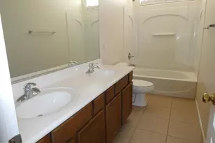 8812 W Glenn Dr, Glendale, AZ 85305 - Photo 17