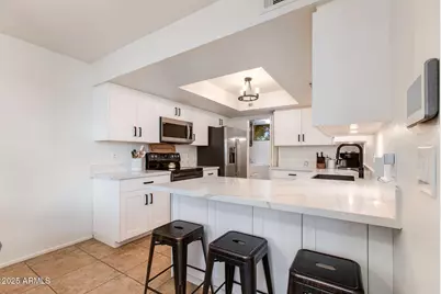 8225 N Central Avenue #9, Phoenix, AZ 85020 - Photo 13