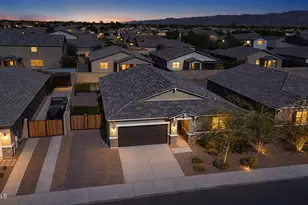 7123 S 34th Ln, Phoenix, AZ 85041 - Photo 1