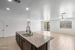 7123 S 34th Ln, Phoenix, AZ 85041 - Photo 21
