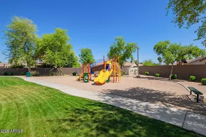 5246 E Iridium Way, San Tan Valley, AZ 85143 - Photo 9