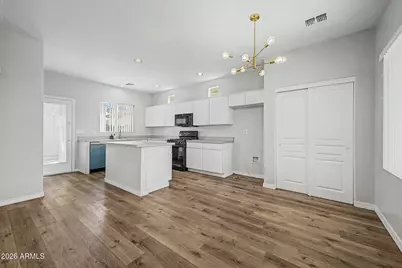 9442 W Palm Lane, Phoenix, AZ 85037 - Photo 15