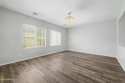 9442 W Palm Lane, Phoenix, AZ 85037 - Photo 11