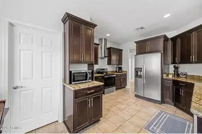 6757 W Tether Trail, Peoria, AZ 85383 - Photo 13