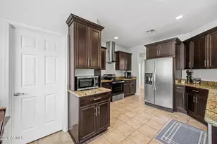 6757 W Tether Trail, Peoria, AZ 85383 - Photo 13