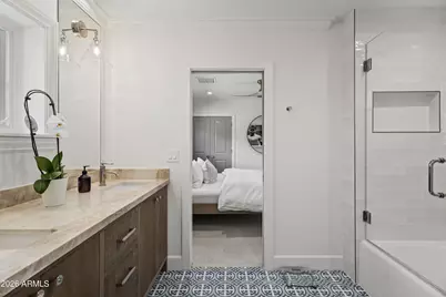 5801 N 70th Place, Paradise Valley, AZ 85253 - Photo 15