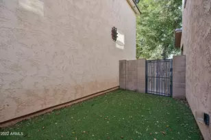 2185 S Sanders Dr, Gilbert, AZ 85295 - Photo 11