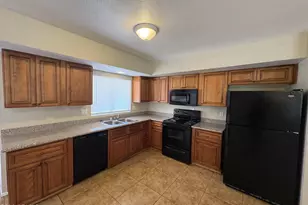 6116 W Evans Dr, Glendale, AZ 85306 - Photo 5