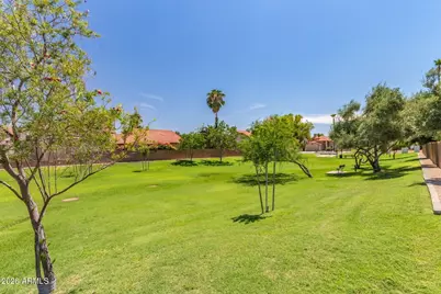 857 E Manor Drive, Chandler, AZ 85225 - Photo 23