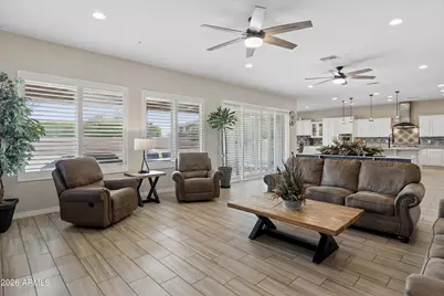 7551 W Saguaro Park Lane, Peoria, AZ 85383 - Photo 13