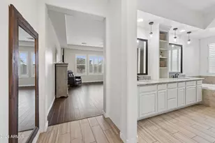 7551 W Saguaro Park Ln, Peoria, AZ 85383 - Photo 21