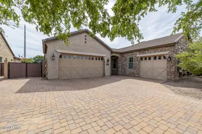 21743 S 223rd Place, Queen Creek, AZ 85142 - Photo 1