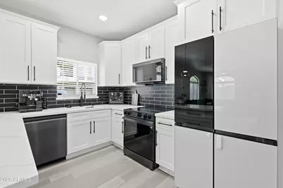 2024 S Baldwin -- #76, Mesa, AZ 85209 - Photo 3