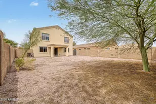 37351 W Amalfi Ave, Maricopa, AZ 85138 - Photo 27